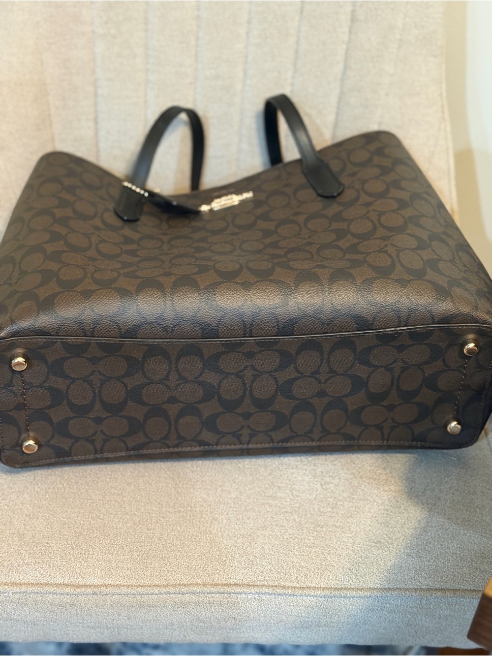 Coach Mollie Tote with Black Trim and Gold Hardware - Picture 5 of 11